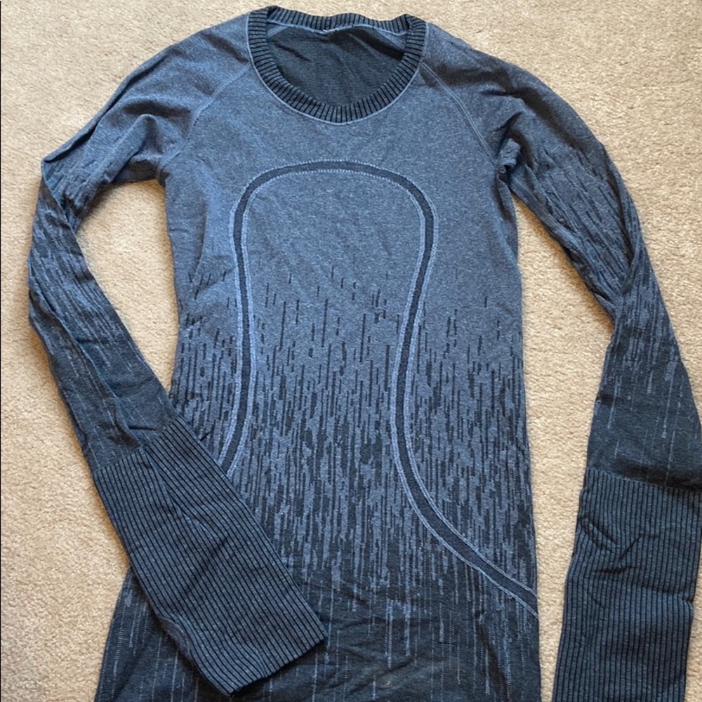 Lululemon swiftly tech long sleeve